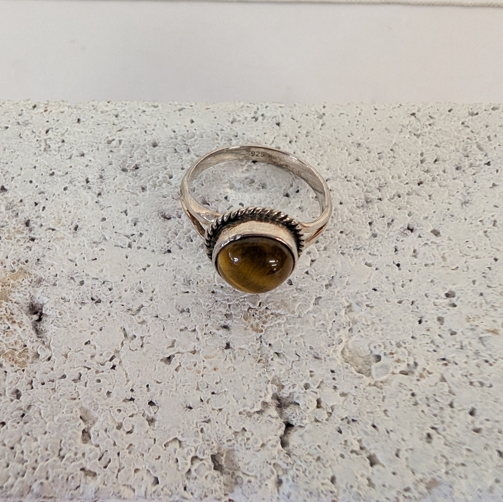 Ring Tiger's Eye Sterling Silver  Size 7 - Picture 3 of 4